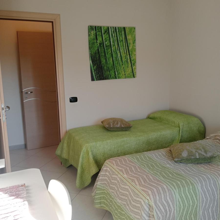 Appartamento 5 Palme Siderno Buitenkant foto